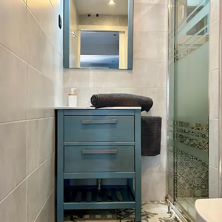5 Minuti Dalla Moderno Loft Con Terrazzo Apartment *